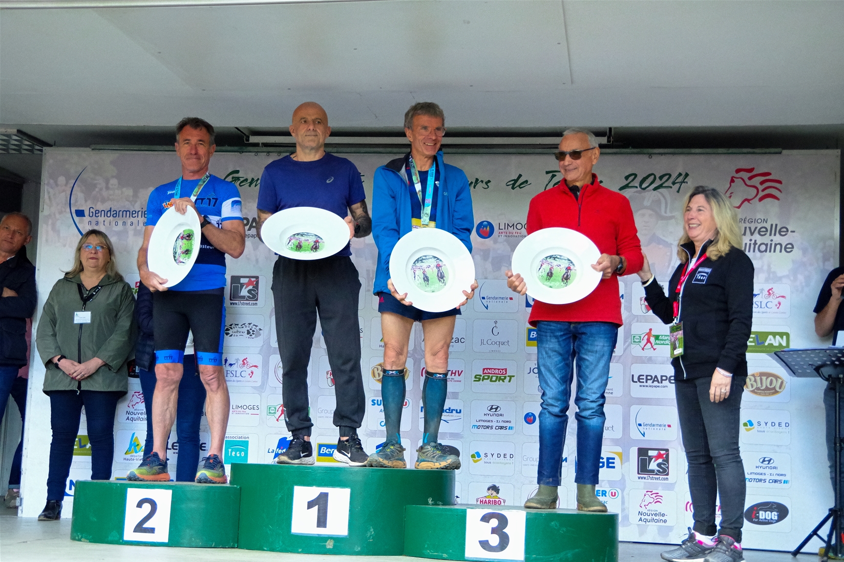 Podium les Gendarmes et les Voleurs de Temps