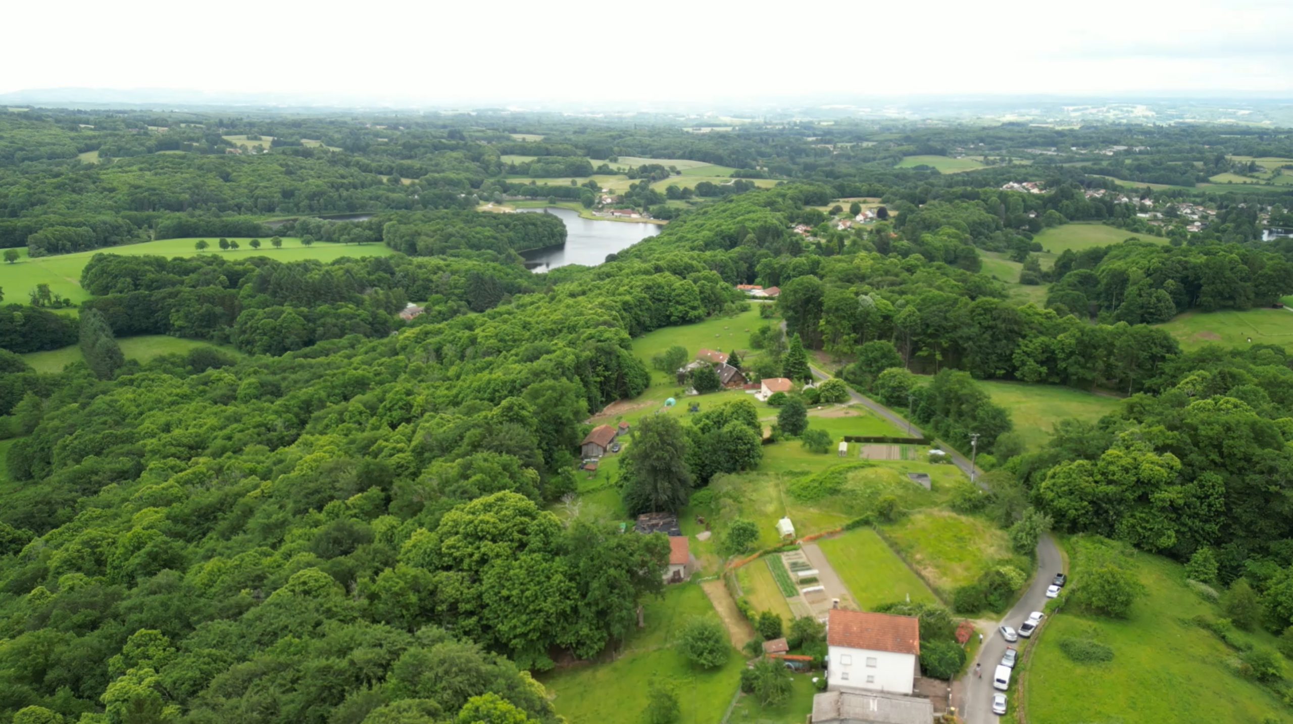 1-Les Monts du Limousin écrin de verdure