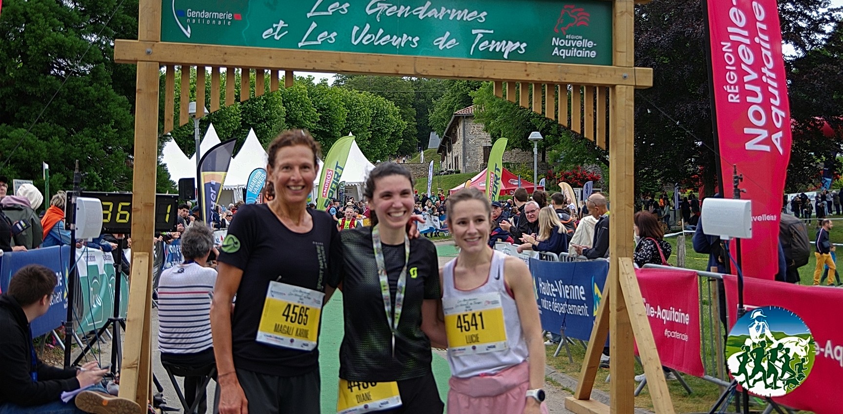 83 - Les trois premières du 20 km-Diane JAMBOU, Magalie-MOREAU, Lucie-FOULATIER.