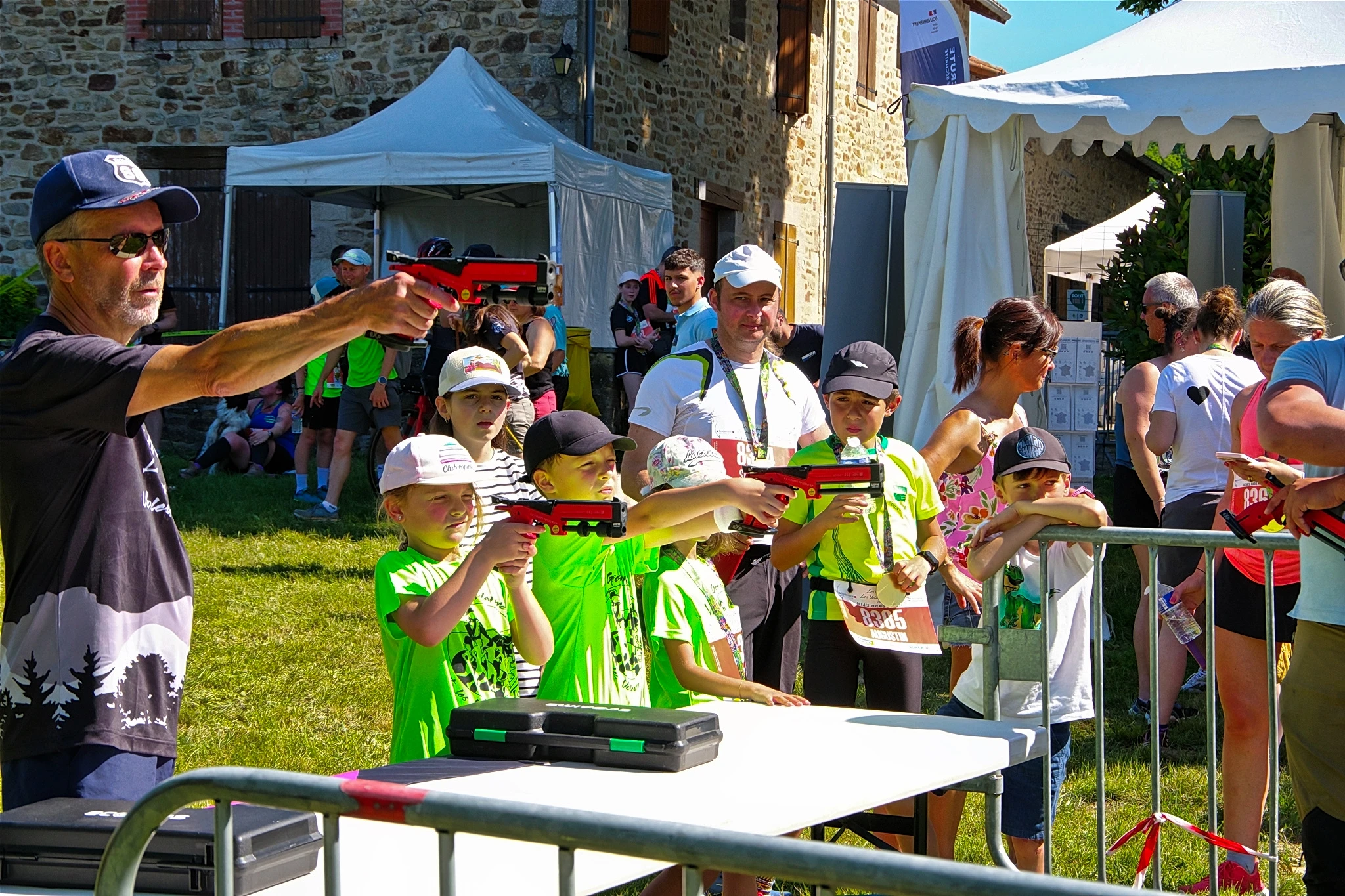 48 - Stand de démonstration du tir-laser au pentathlon moderne